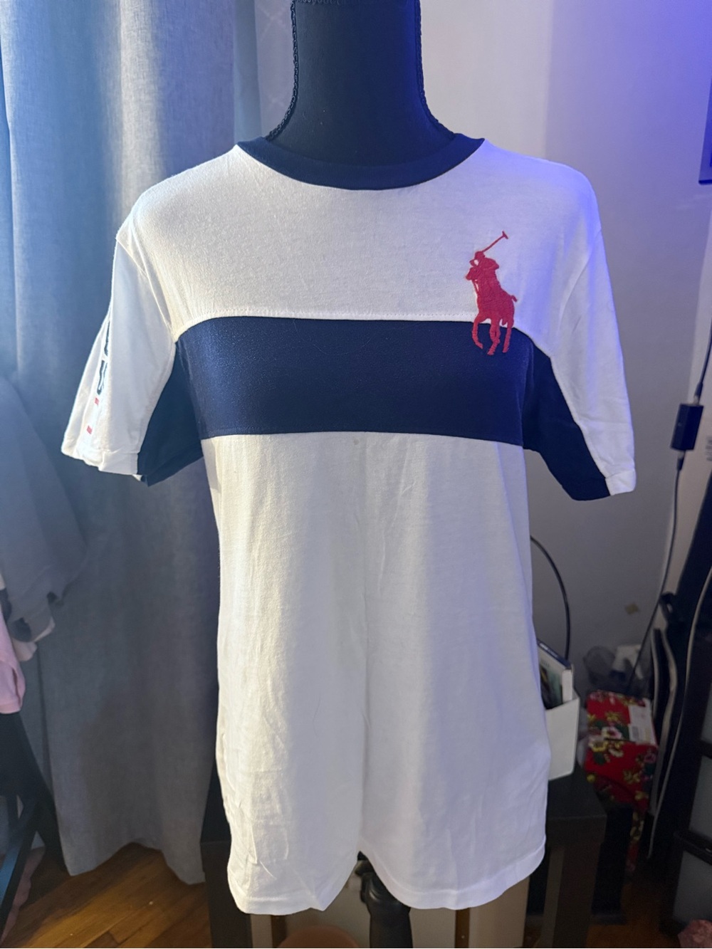 Men's White T-Shirt Short Sleeve Regular
Fit Crew Neck Pullover size M